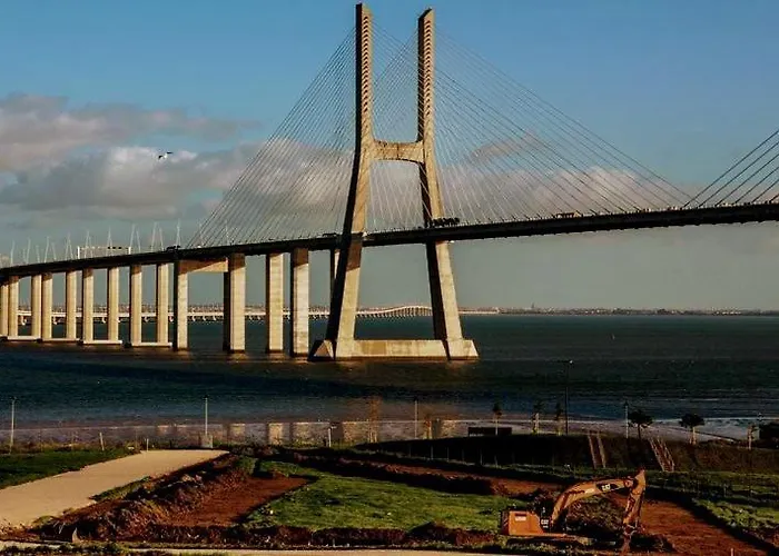 Un De Reve En Plein Coeur Du Pont Vasco De Gamma
